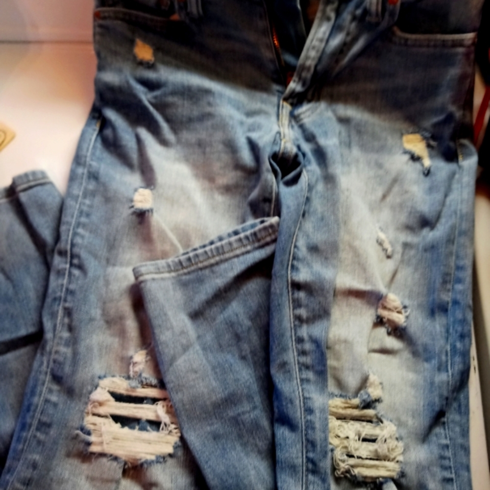 26/28 jeans American eagle